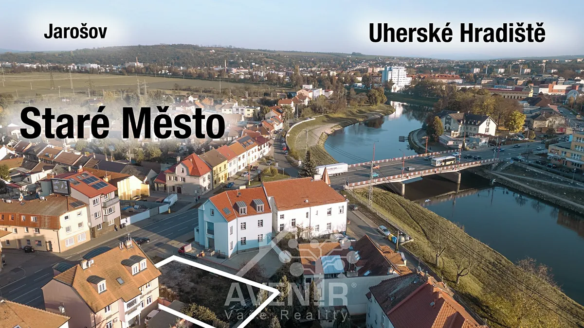 Prodej komerčního pozemku 374 m²